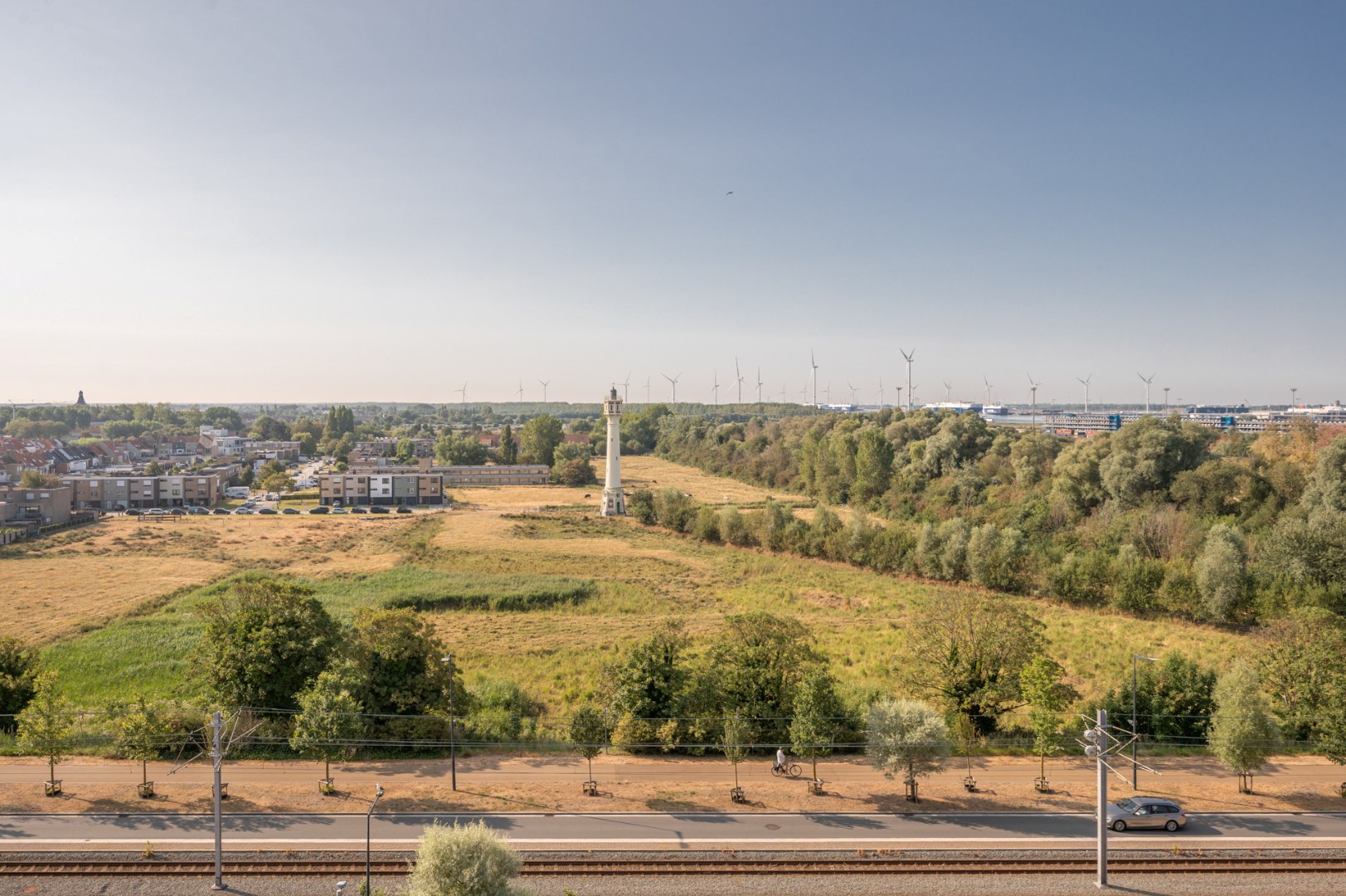 Ruim appartement met FRONTAAL ZEEZICHT 