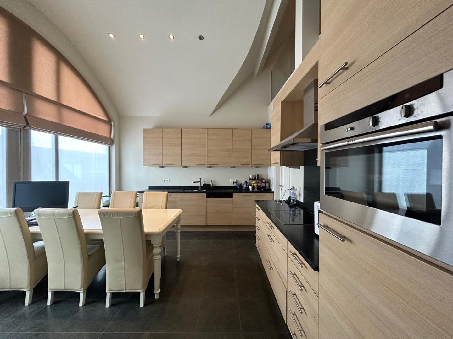 Exclusief wonen in alle rust en ruimte – Penthouse in Geel 