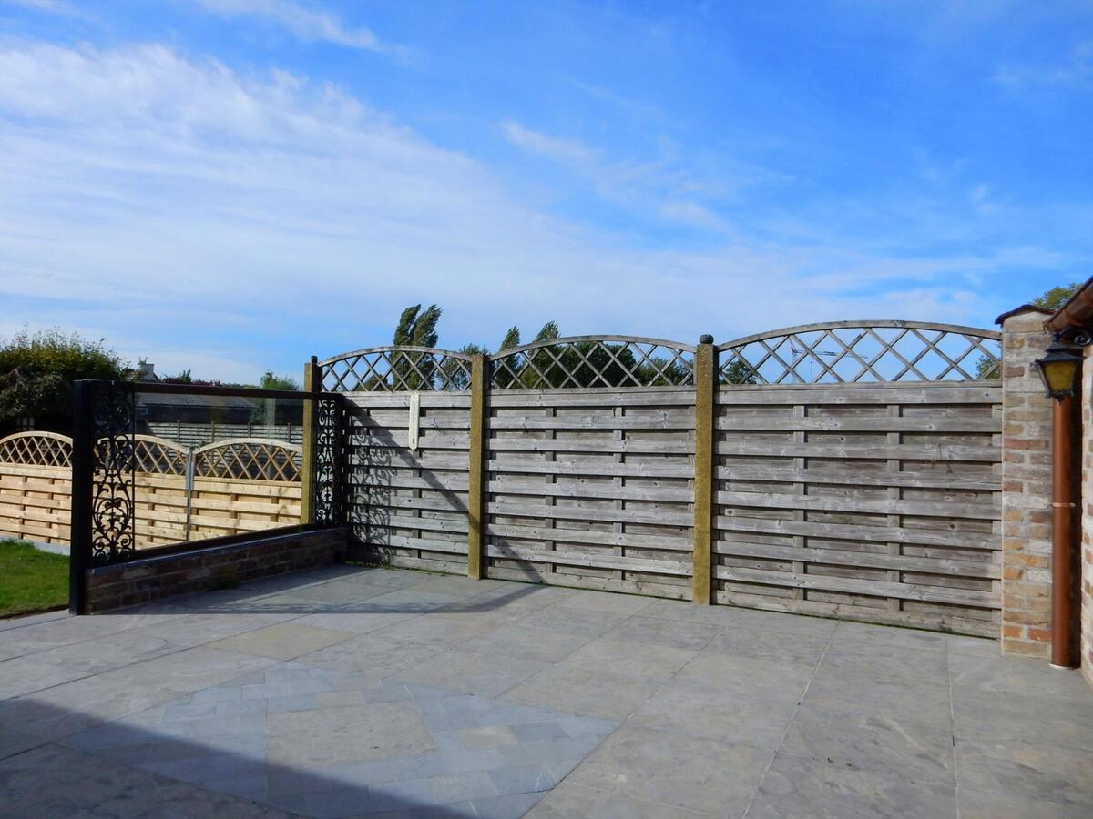 Zéér ruime en rustig gelegen bungalow 