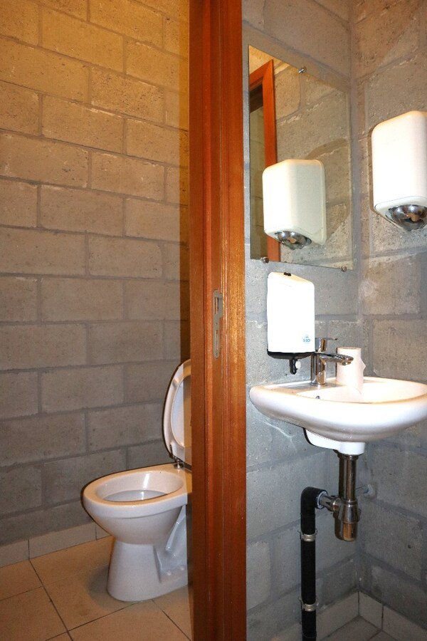 Kantoorruimte 125m² te Boutersem gelijkvloers 