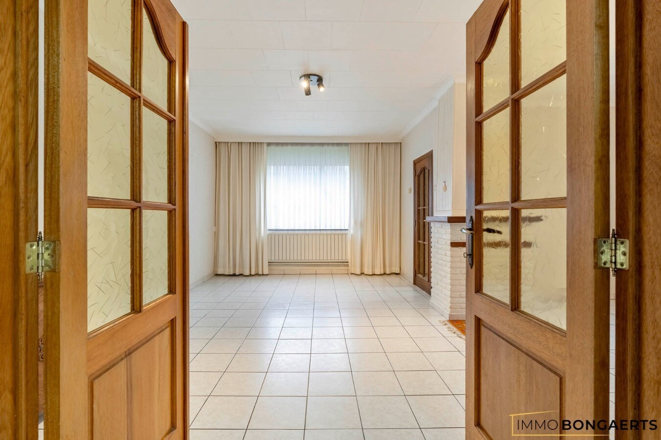 Ruime woning met vier slaapkamers 