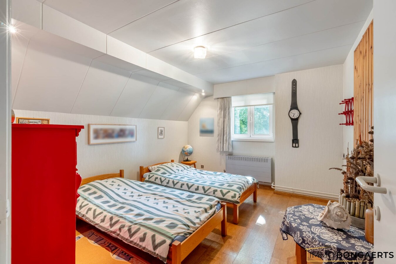 Zeer ruime woning op een leuke locatie te Bret-Gelieren 