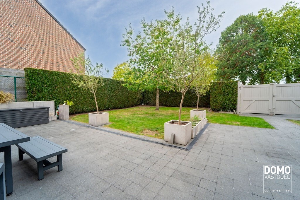 Half open bebouwing te Tuilt 