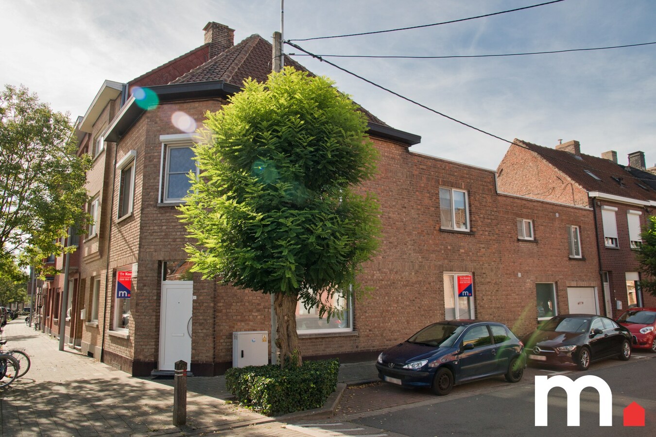 Centraal gelegen instapklare woning te Kortrijk ! 