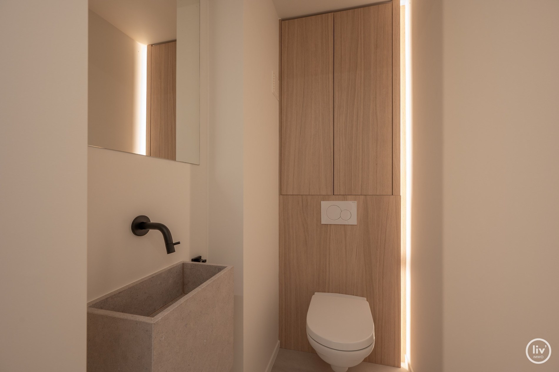 Journée portes ouvertes Samedi 18/04 - entre 11h et 13h (Piers De Raveschootlaan 139) : Appartement lumineux et rénové de 3 chambres avec vue dégagée. 