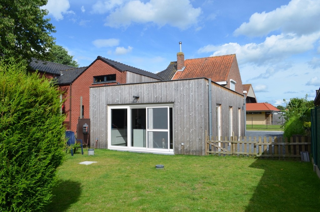 Nieuwbouw / renovatie zeer rustig gelegen te Maldegem 