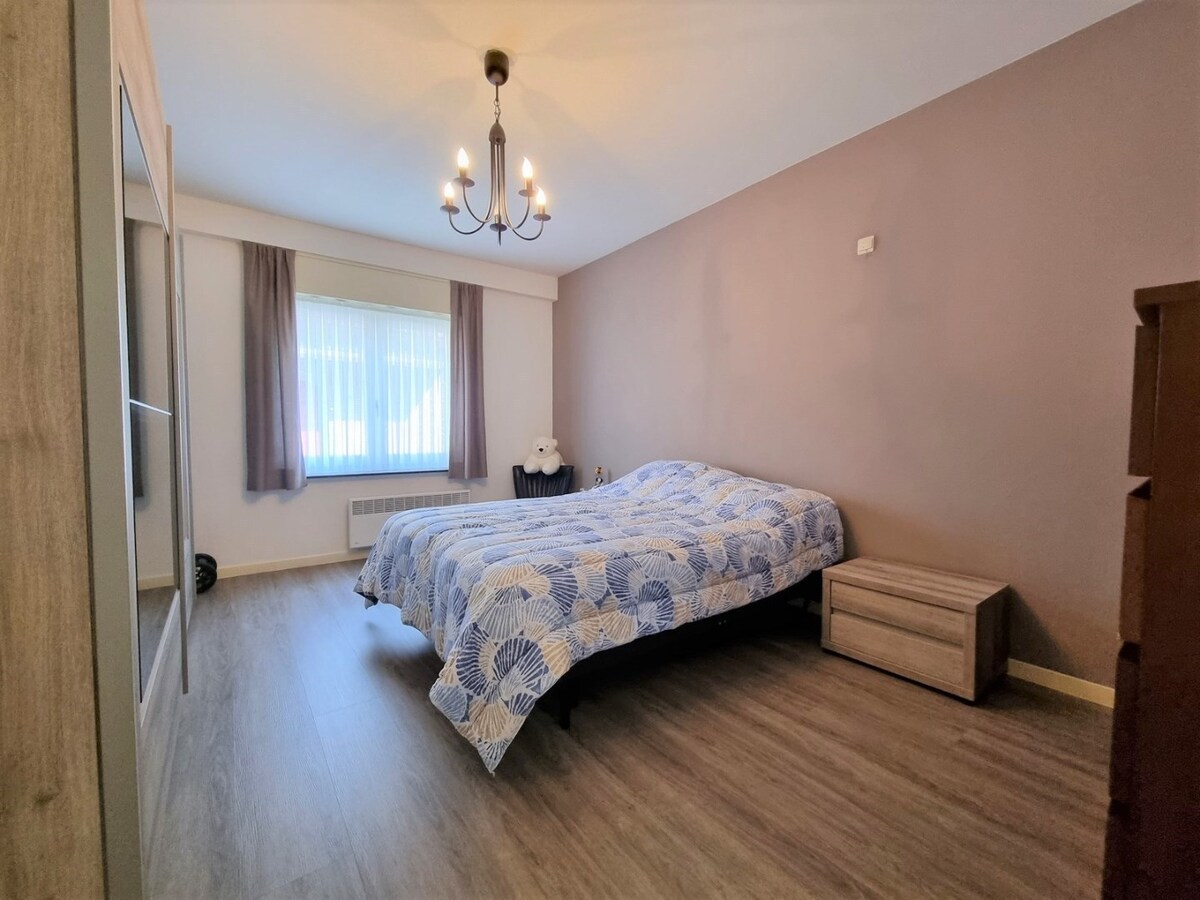 Goed gelegen, ruim  appartement met 3 slaapkamers en zonnige tuin - Heist 