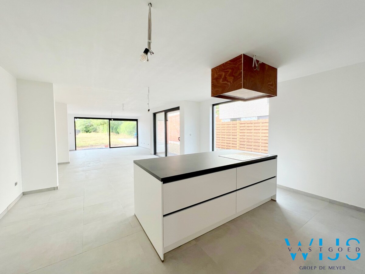 Af te werken vernieuwbouw te Ertvelde ! 