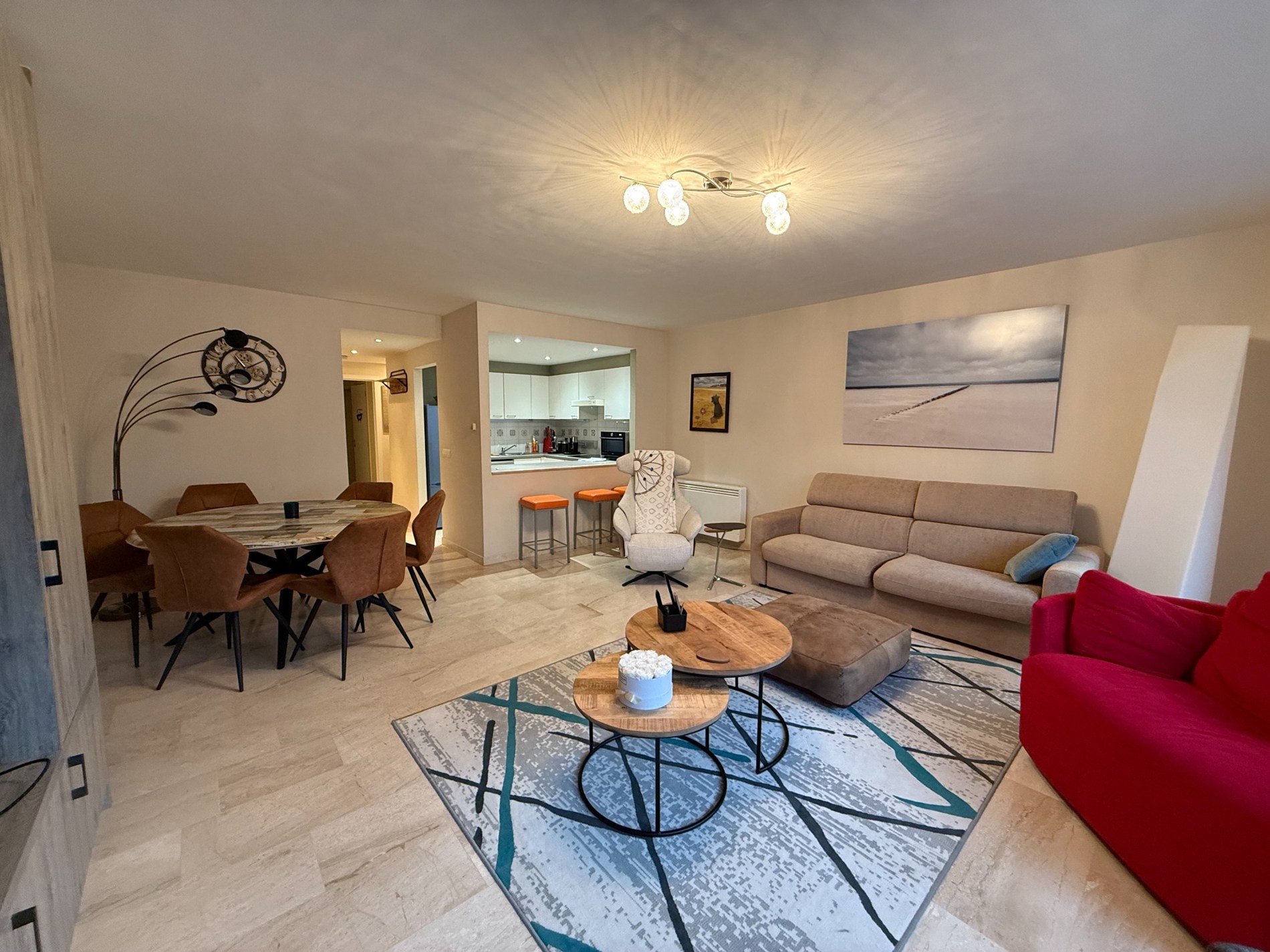 Appartement meublé - Appartement confortable près de la plage (place Rubens) et de l'avenue Lippens. 