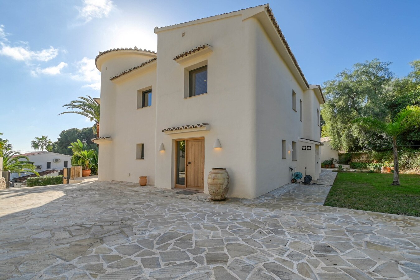 Villa Amare – Elegant wonen in Ibizastijl aan de Costa Blanca 