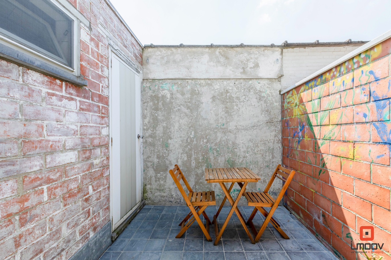 Lichtrijk en instapklare 4 slaapkamer woning 