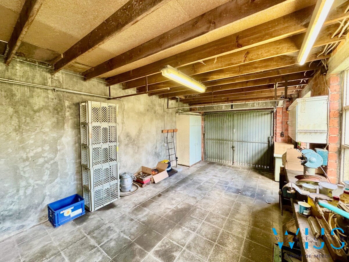 Alleenstaande bungalow op 793m² te Wippelgem ! 