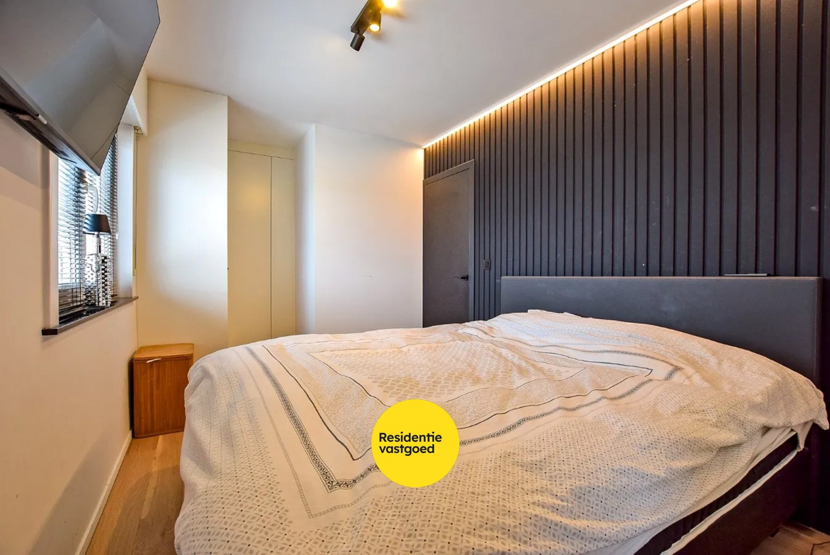 Exclusief penthouse (99m²) met maar liefst 100m² dakterras te Sint-idesbald (Koksijde). 