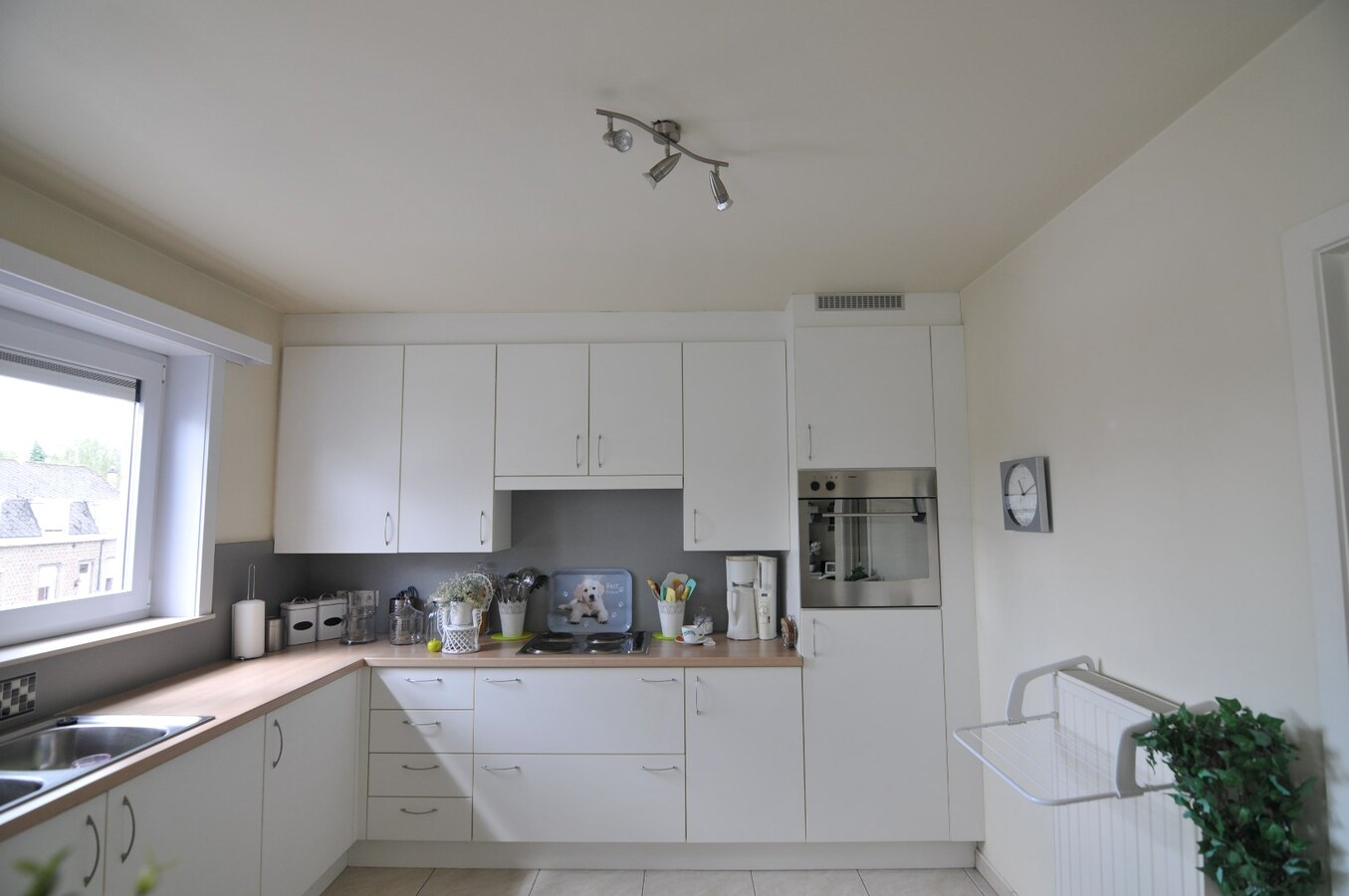 Zeer leuk appartement met mooi privé terras achteraan 