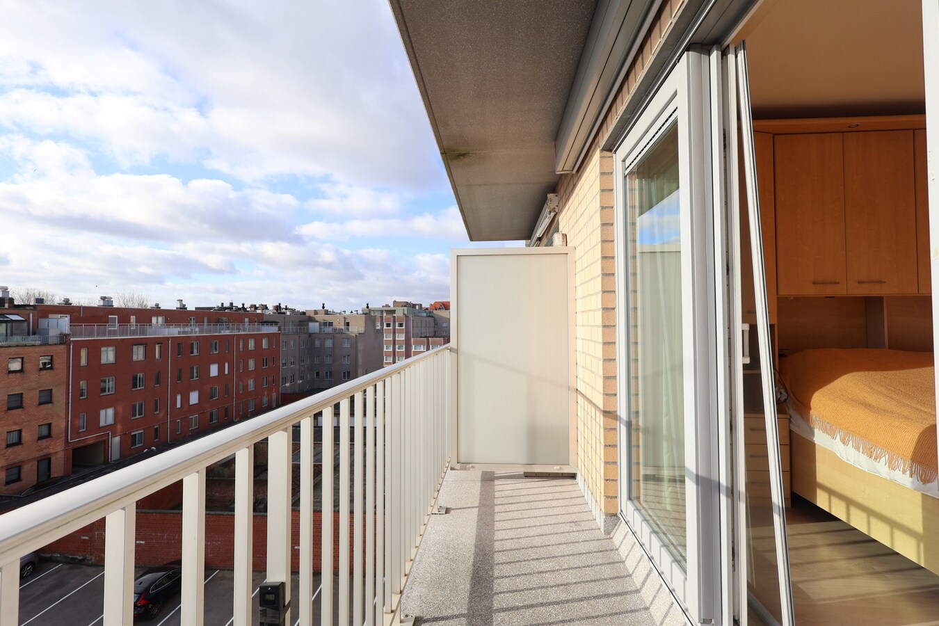 Modern appartement met hedendaagse afwerking nabij het strand Oostduinkerke 