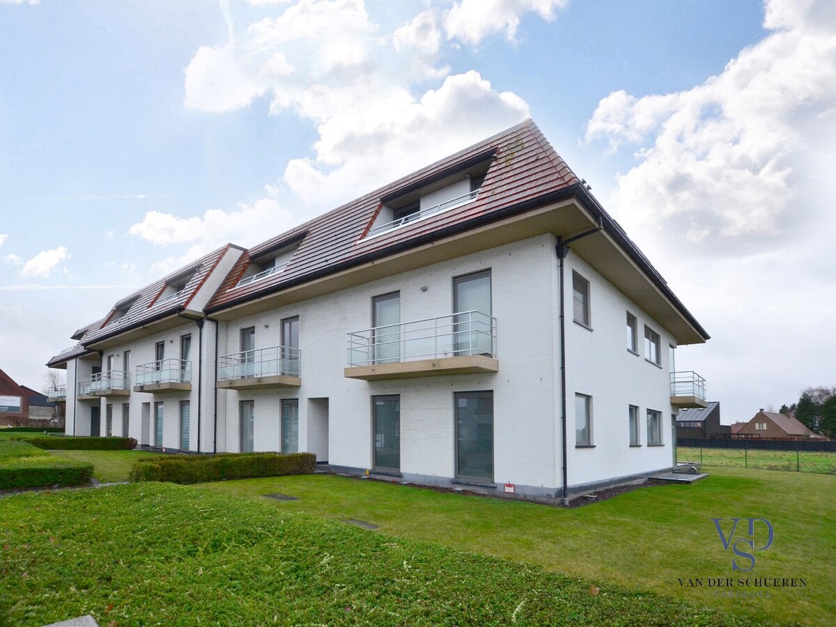 Modern, hoogwaardig 2-slpk-appartement mét ondergrondse staanplaats 