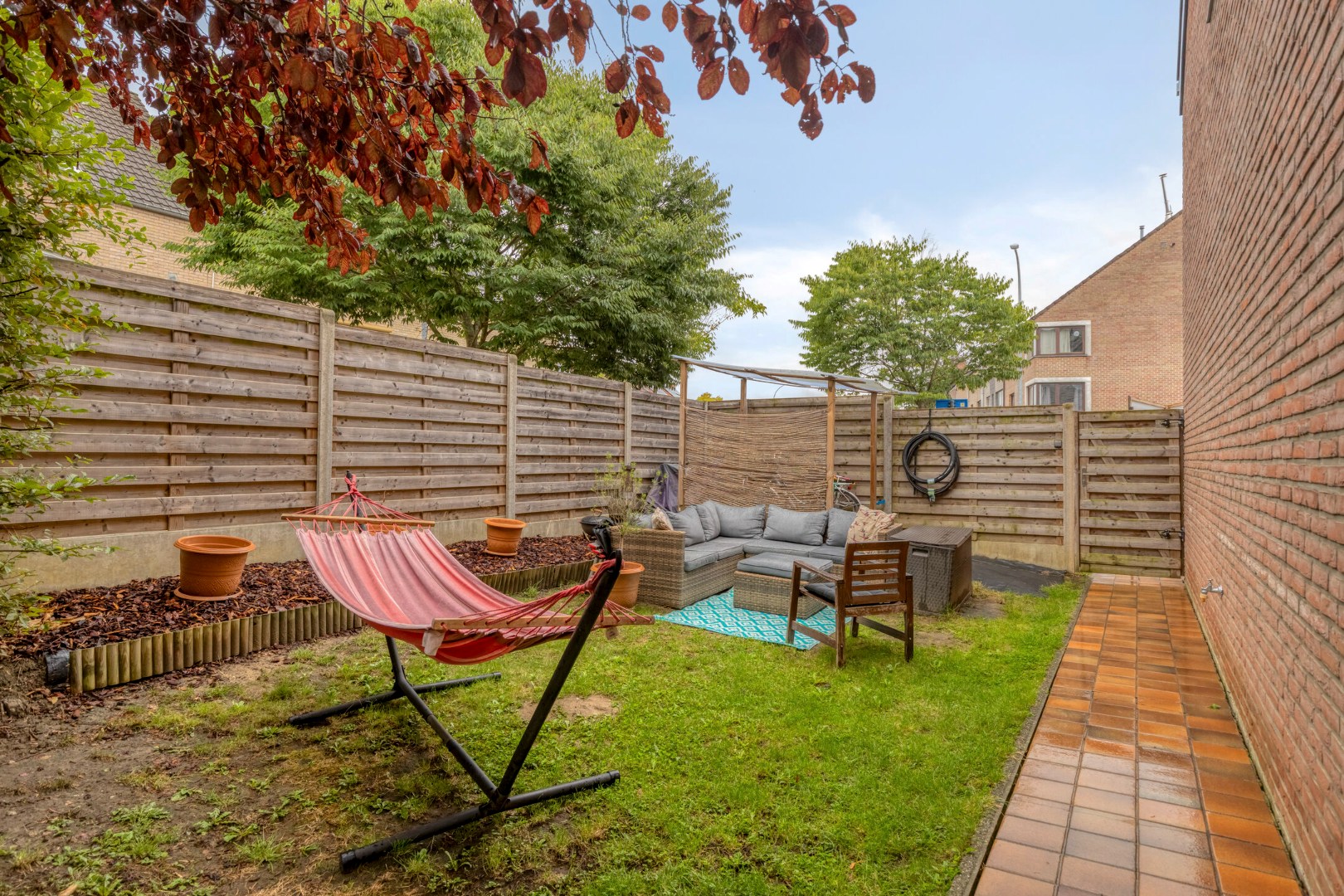 Halfopen bebouwing met 5 slaapkamers, garage en tuin in Kessel-Lo! – EPC 166 kWh/m² - bewoonbare opp. 180 m² 