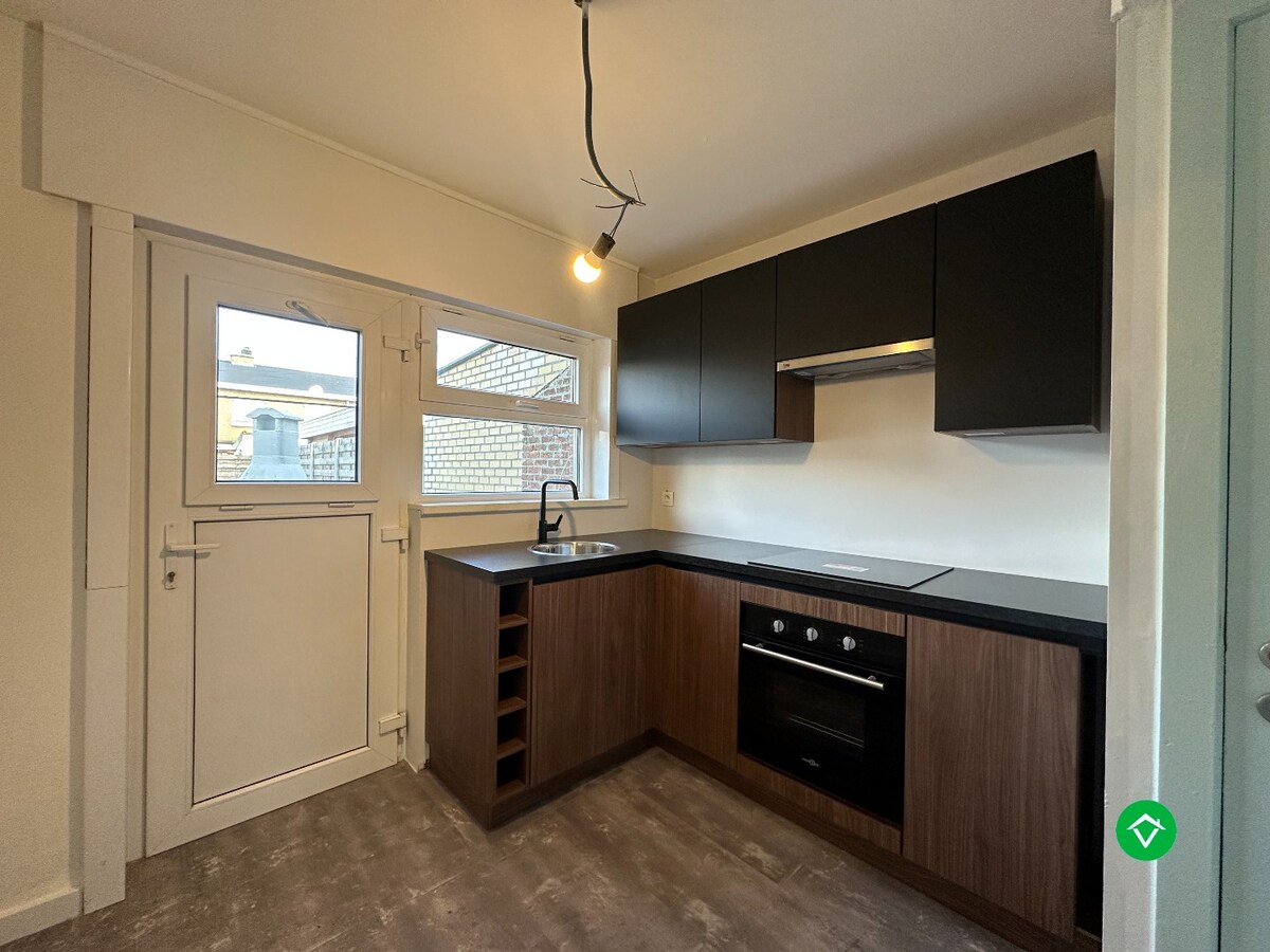 Instapklare woning met garage te huur in Gistel 