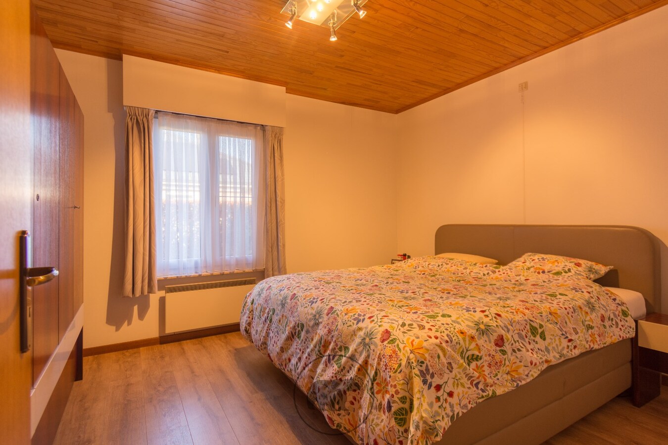 Perfect onderhouden bungalow op sublieme ligging te Lochristi 