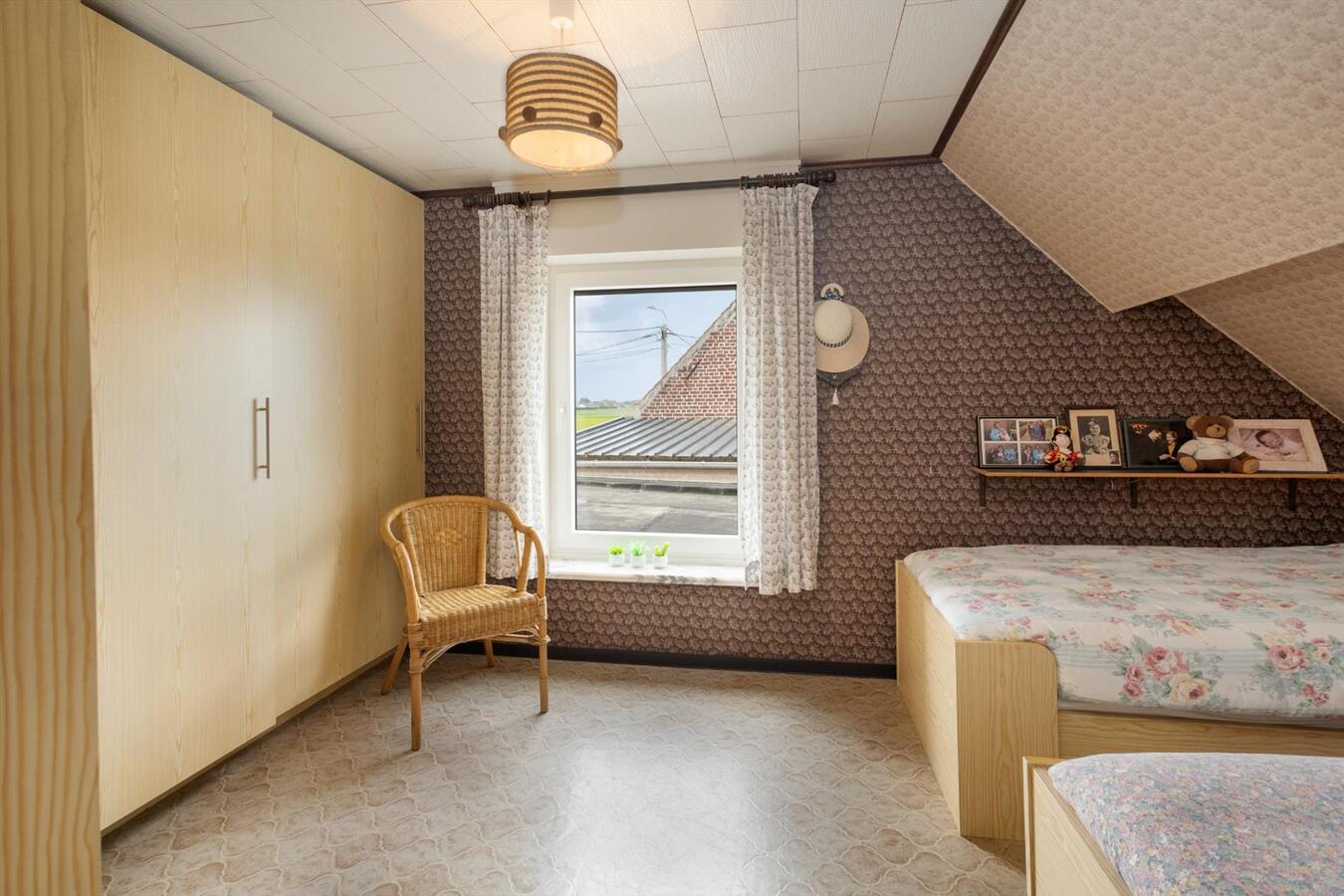 Landelijk gelegen, ruime woning op perceel van 555m² 