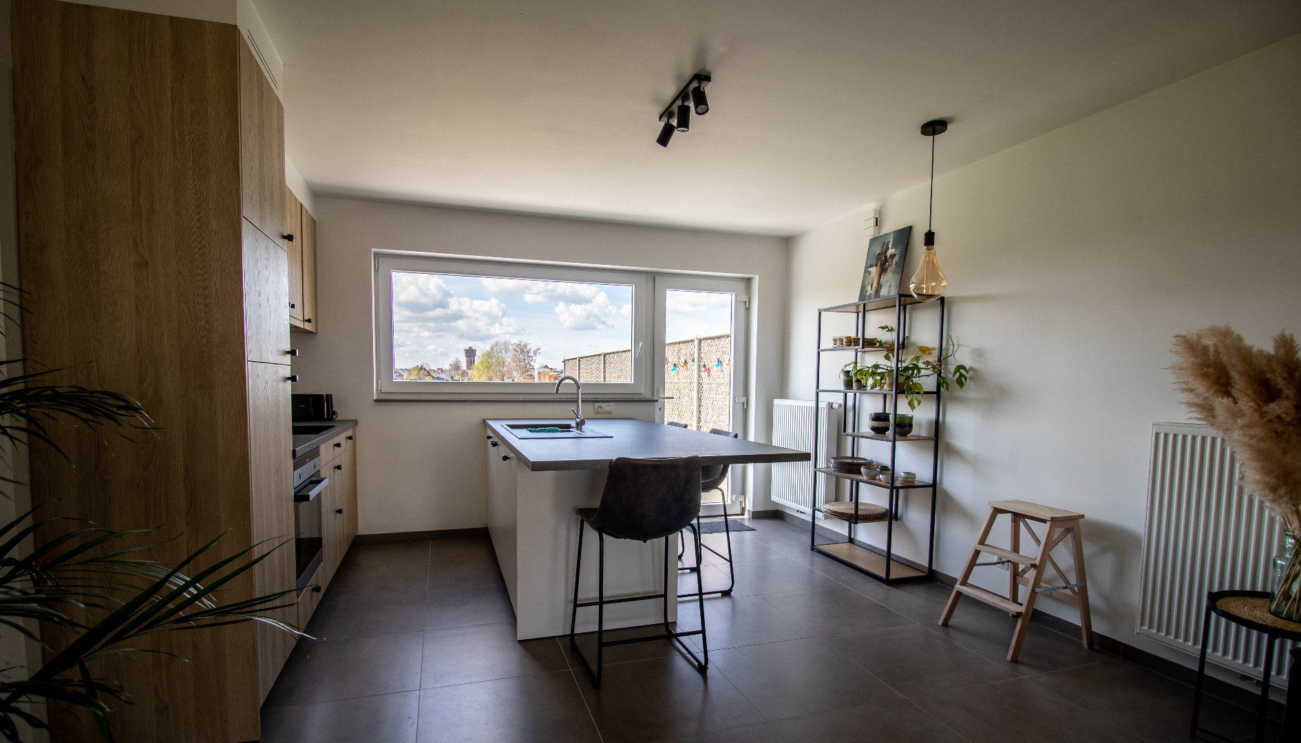 Nieuwbouwwoning met 3 slaapkamers en groene tuin 