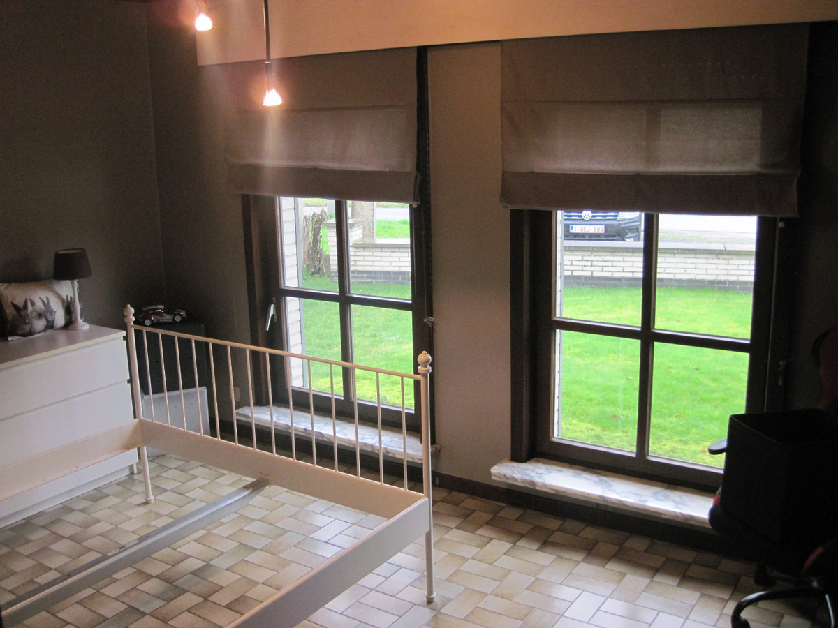 Stijlvolle en degelijke bungalow. Unieke ligging. 