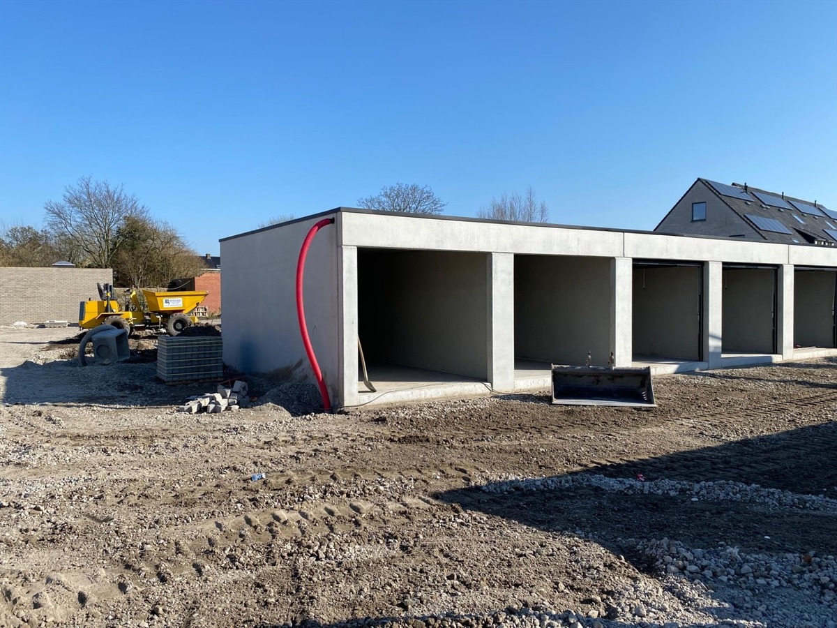 Uniek nieuwbouw appartement met 2 slaapkamers en veel zonlicht te Eernegem 