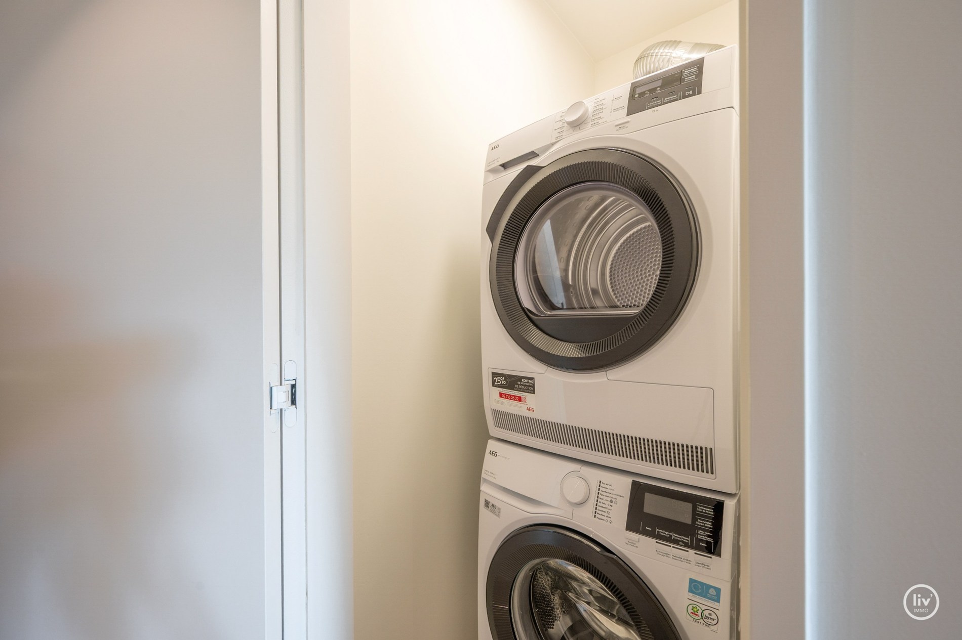 Volledig gerenoveerd 3-slaapkamerappartement met open zicht en prachtig uitzicht op het Zegemeer 