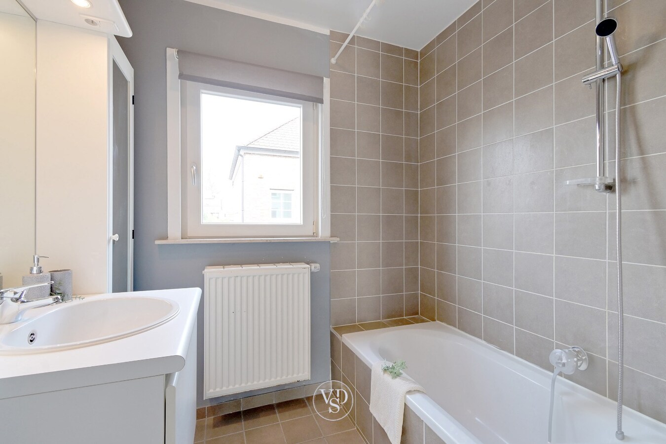 Hedendaags, energiezuinig 2-slpk-appartement 