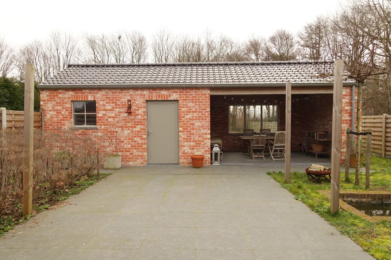 Moderne nieuwbouwvilla met 4 slaapkamers 