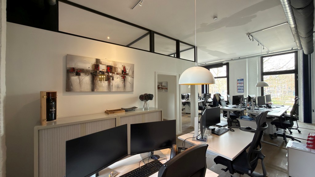 Gerenoveerde kantoren te huur aan 't Zuid in Antwerpen