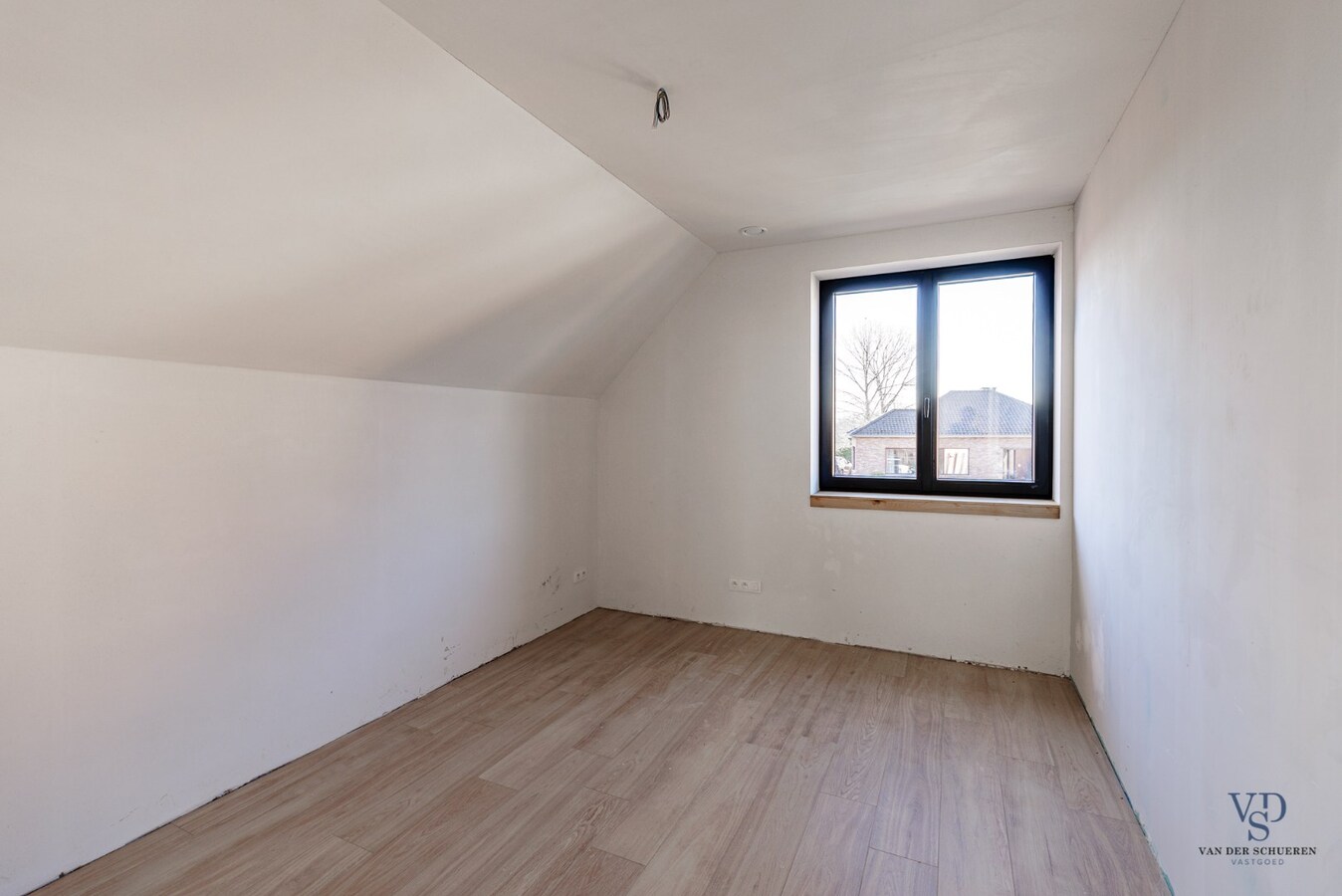 Landelijke nieuwbouwwoning in hartje Dikkelvenne 