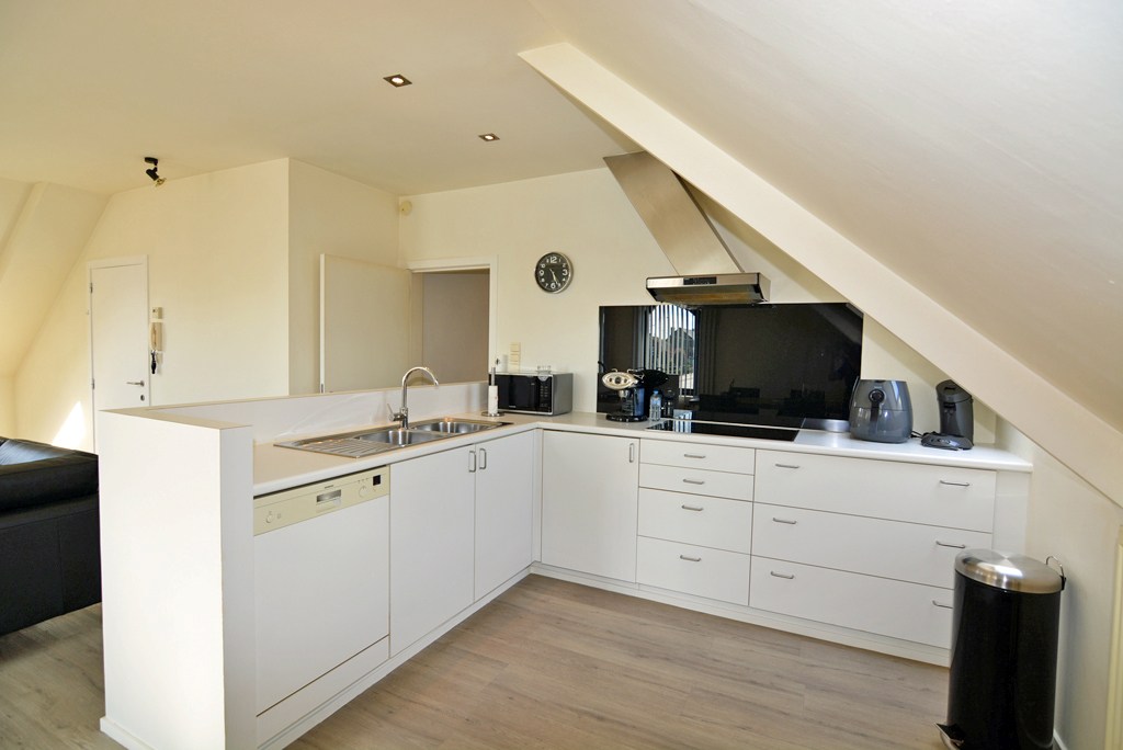 Modern appartement met 2 slpks en parking. 