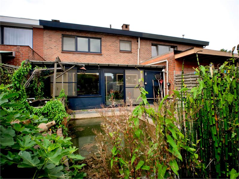 VERKOCHT!! Schitterende, lichtrijke en rustig gelegen burgerwoning te Wondelgem te koop! 