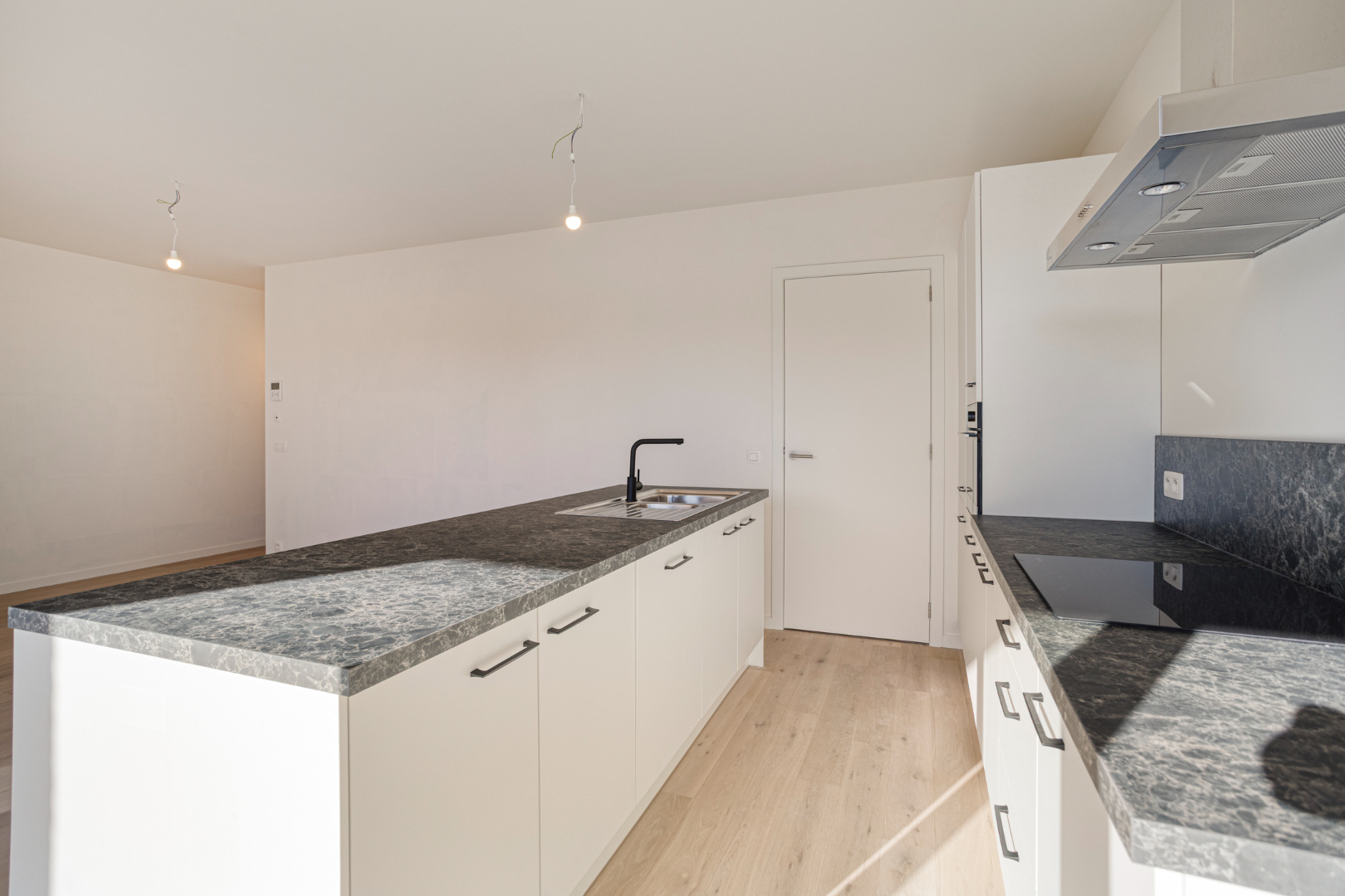 Nieuwbouw appartement met 3 slaapkamers, 2 badkamers, terras, 2 autostaanplaatsen en kelderberging in Leuven! - EPC A - bewoonbare opp. 108 m² 