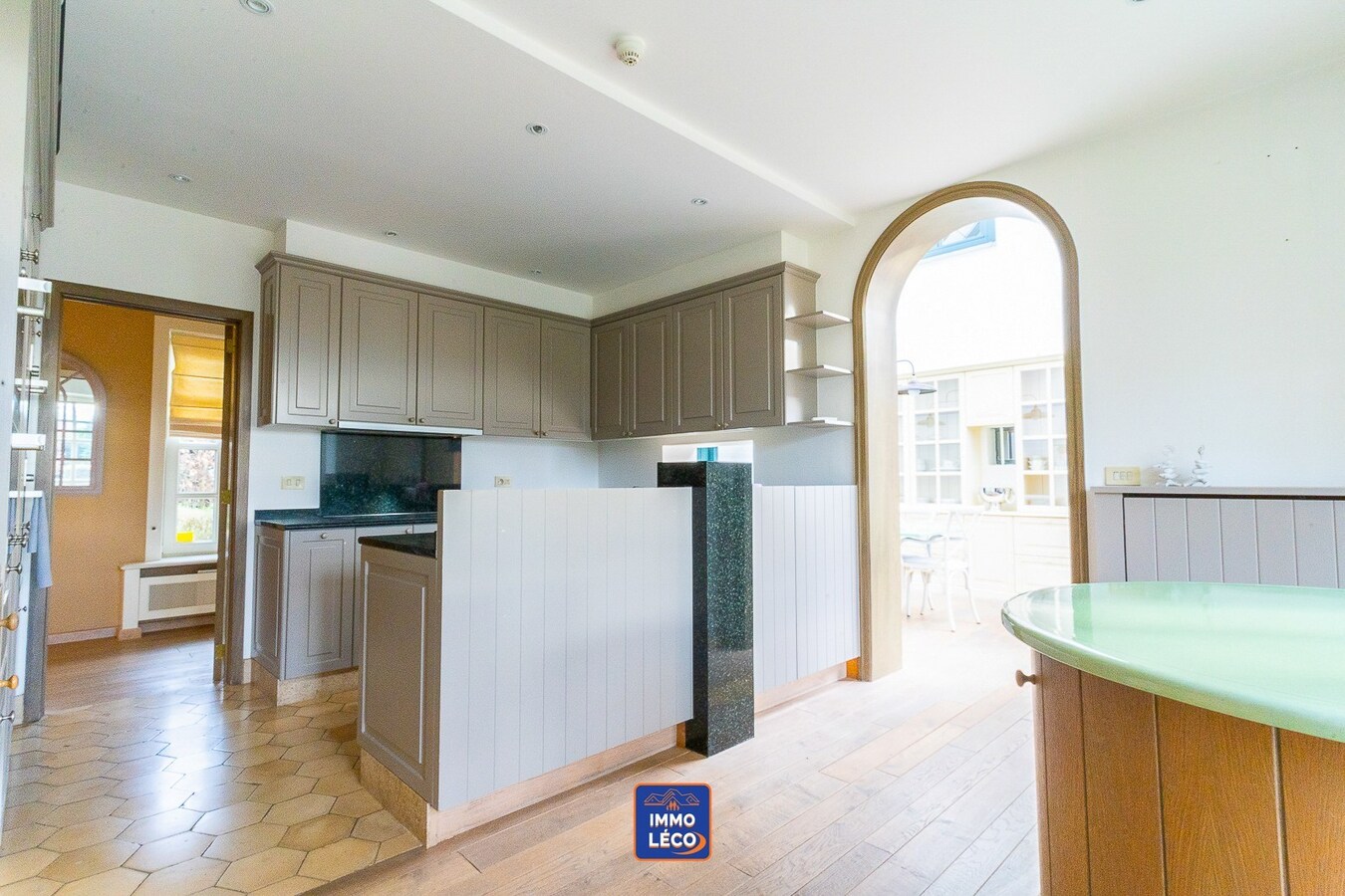 Propriété d'exception érigée sur 5592m², dans un environnement hyper prisé ! 