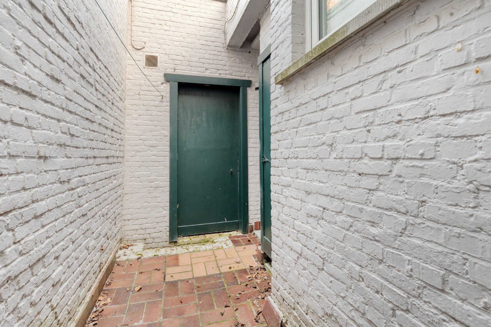 Handelswoning met 4 slpk. op een toplocatie in het hart van Herentals 