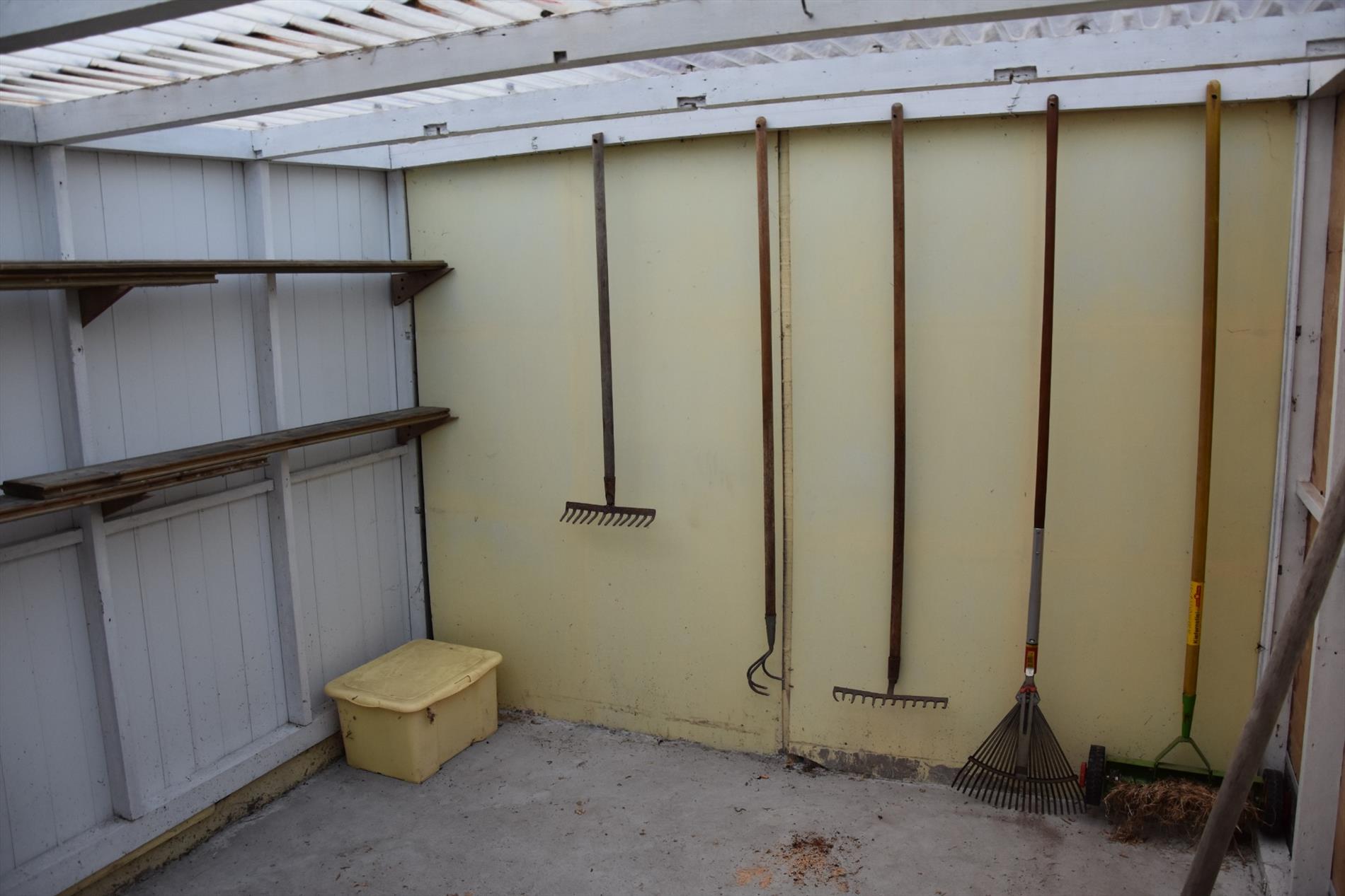 Instapklare HOB met garage en tuin 