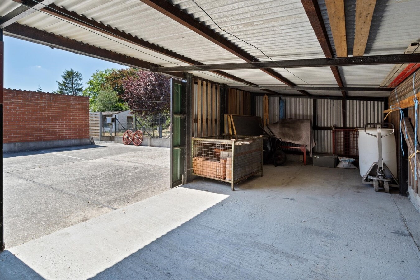 Perfect onderhouden vrijstaande woning op een boogscheut van het Centrum van Houthulst 