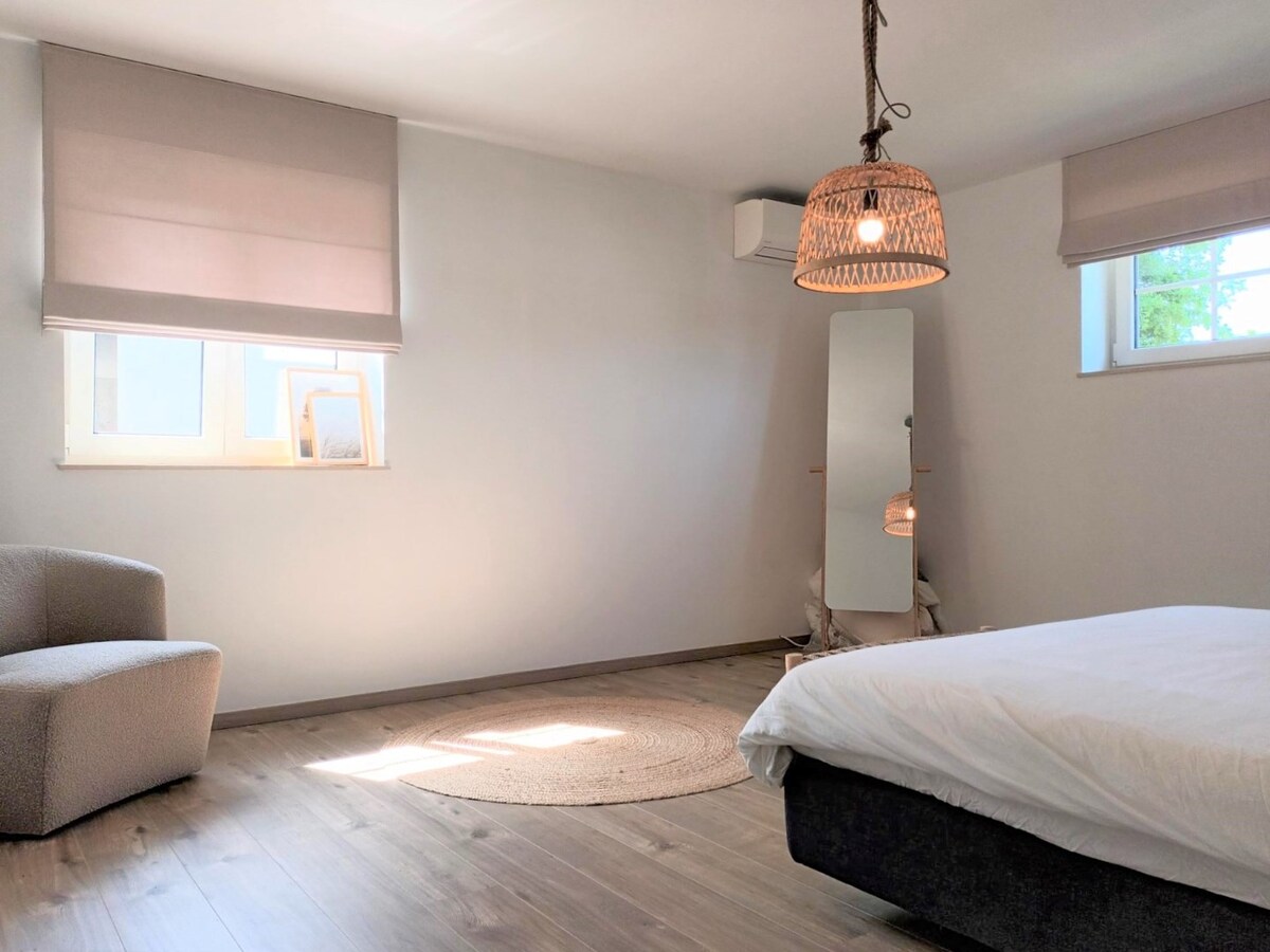 Prachtige woning met energielabel A, zeer rustig gelegen te Bolderberg. 