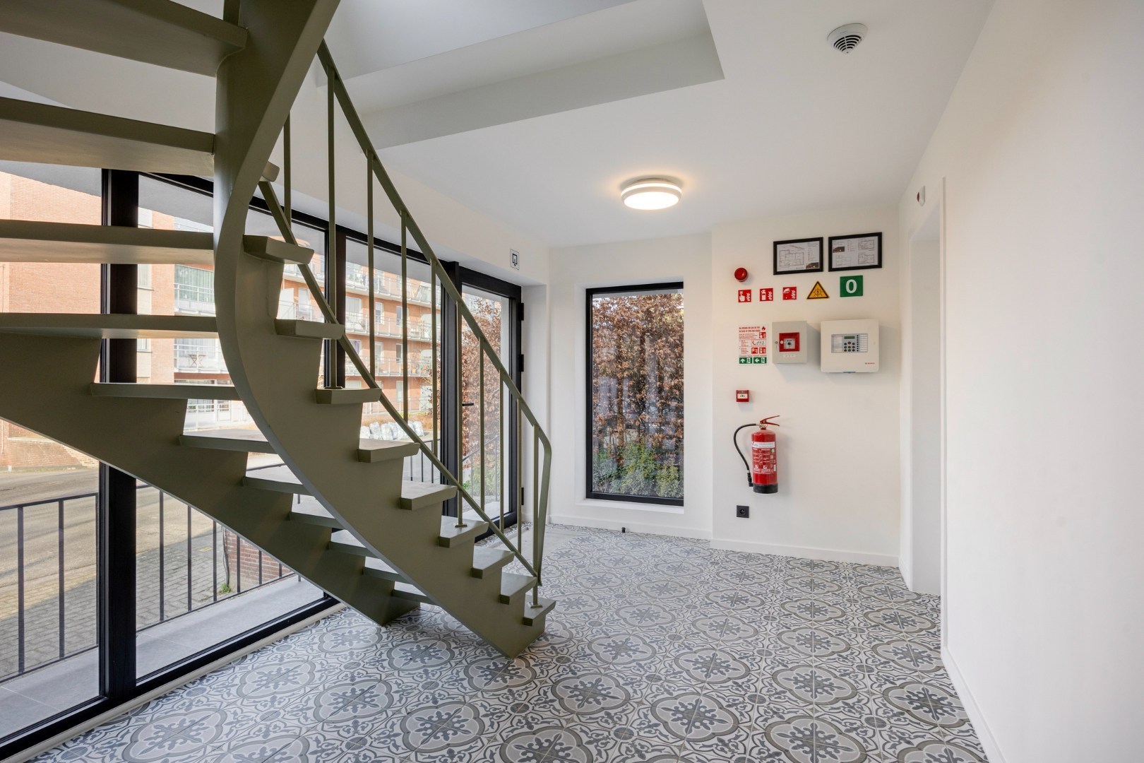 Volledig gerenoveerd en gemeubelde studentenkamer met privé badkamer en tuin - EPC A! 