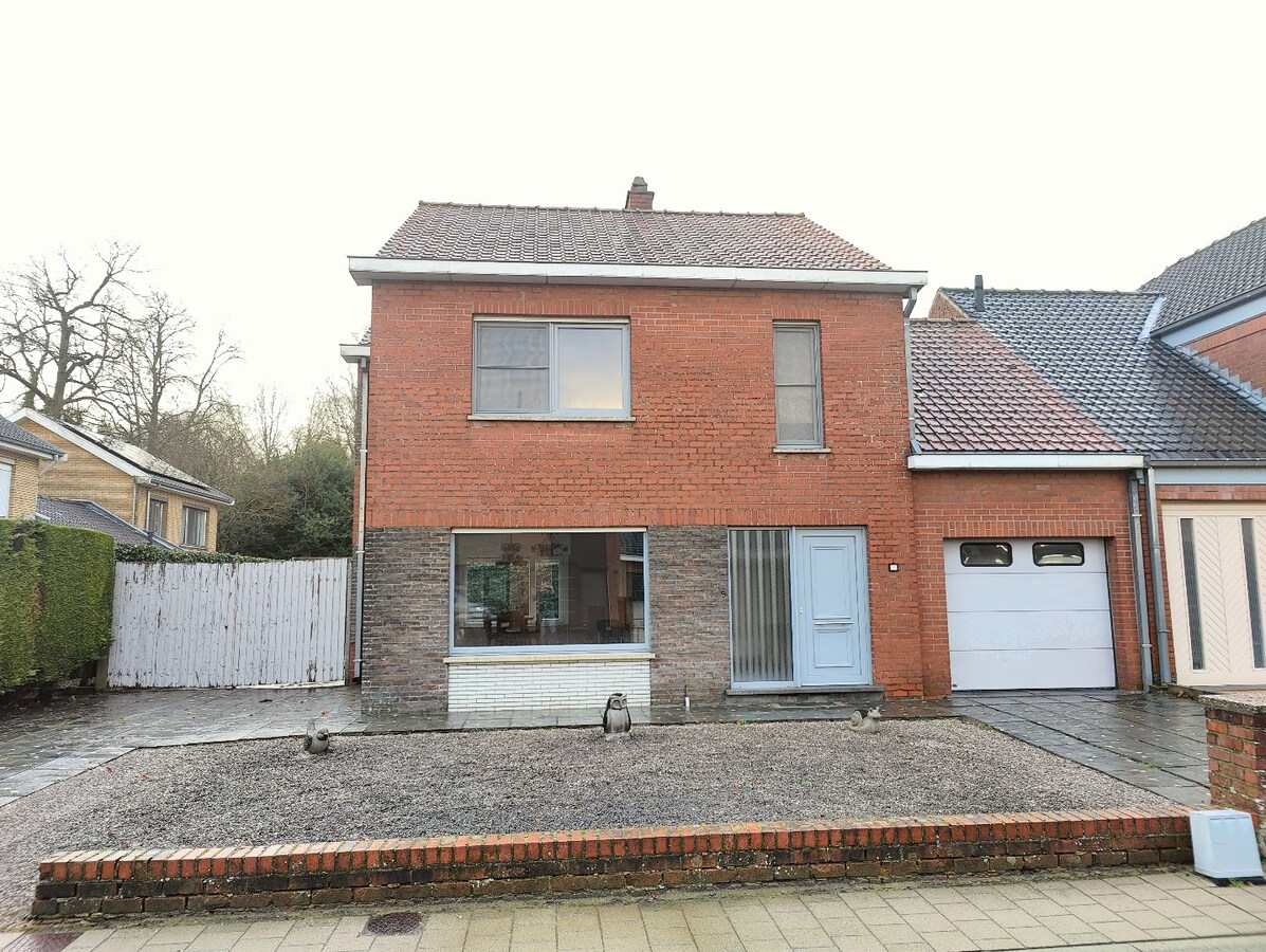 Te koop woning - Zwevezele