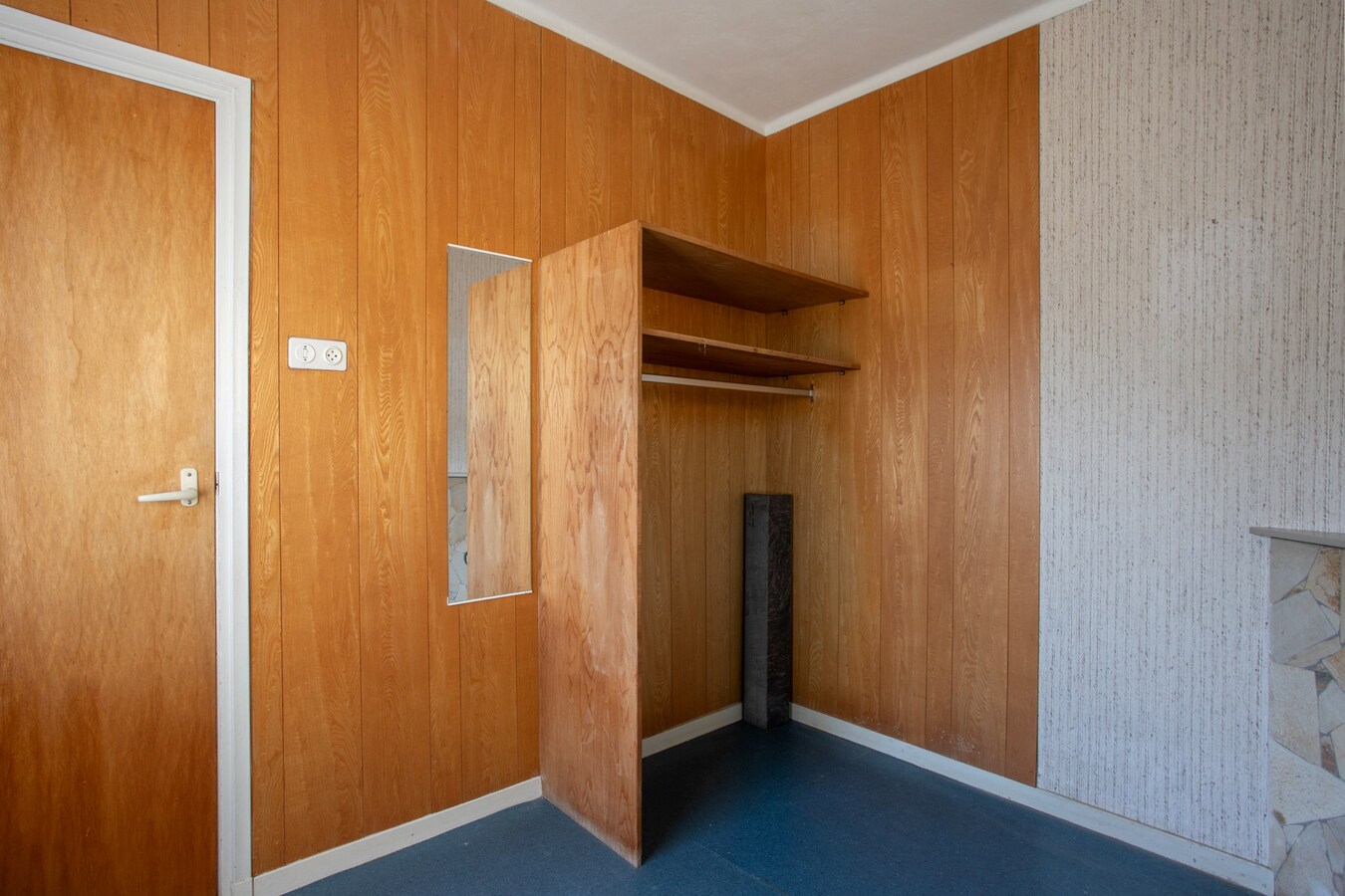 Royale vrijstaande gezinswoning gelegen op 500m2 in het centrum van Hoogeloon. 