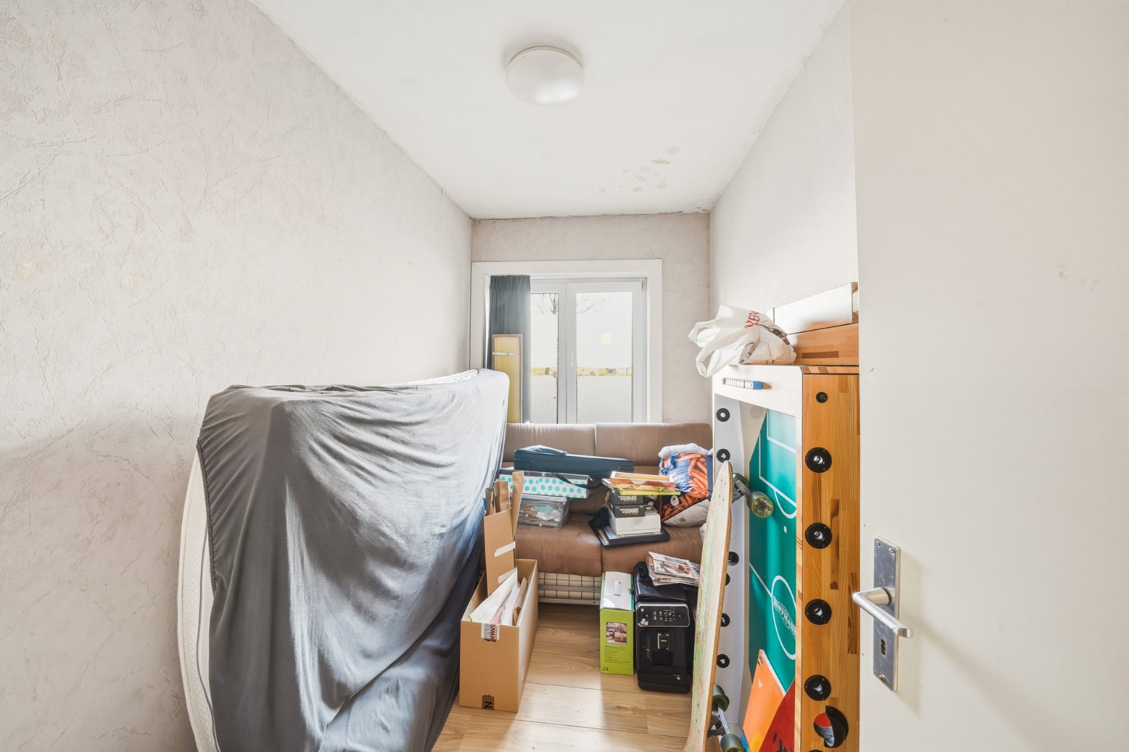 Opbrengsteigendom met 4 (vergunde) appartementen en garage te Bredene - Rendement 6,12% 