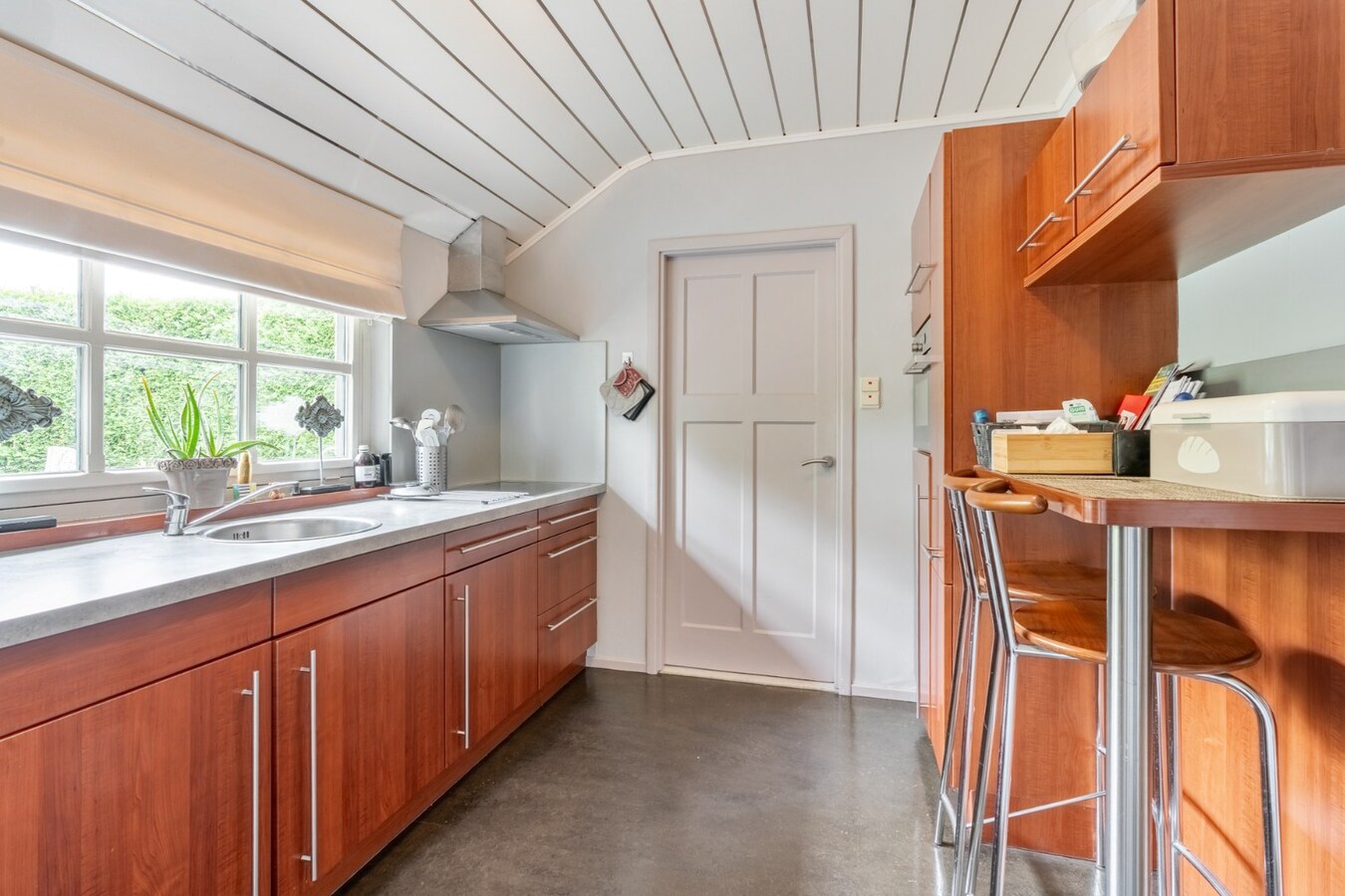 Ruime, zeer rustig gelegen woning op een perceel 29a90ca te Molenbeersel - een deelgemeente van Kinrooi! 