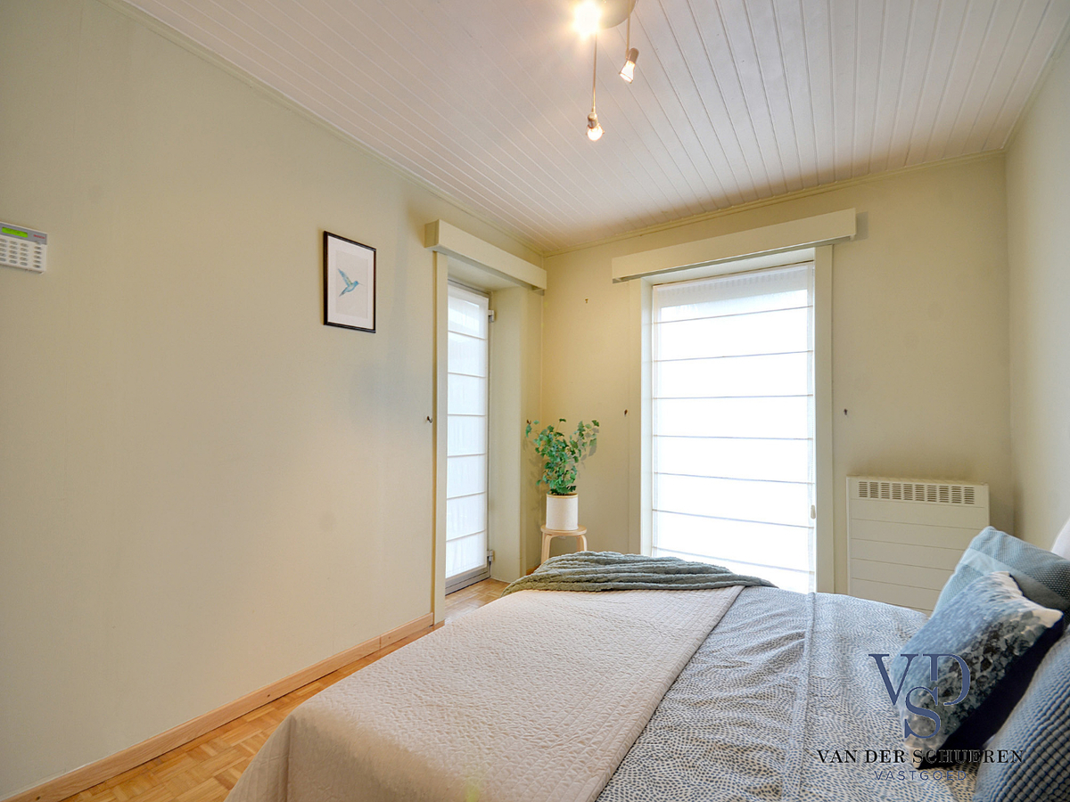 Tijdloze villa in residentiële wijk te Nazareth. 