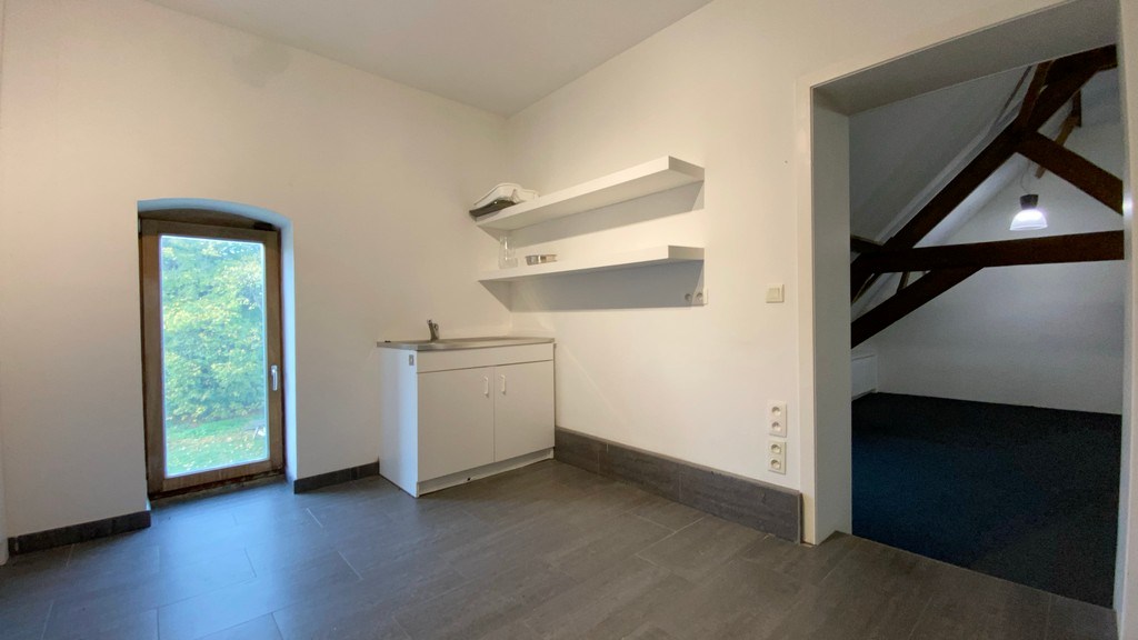 Rustig gelegen kantoren te huur in gerenoveerde hoeve in Heusden