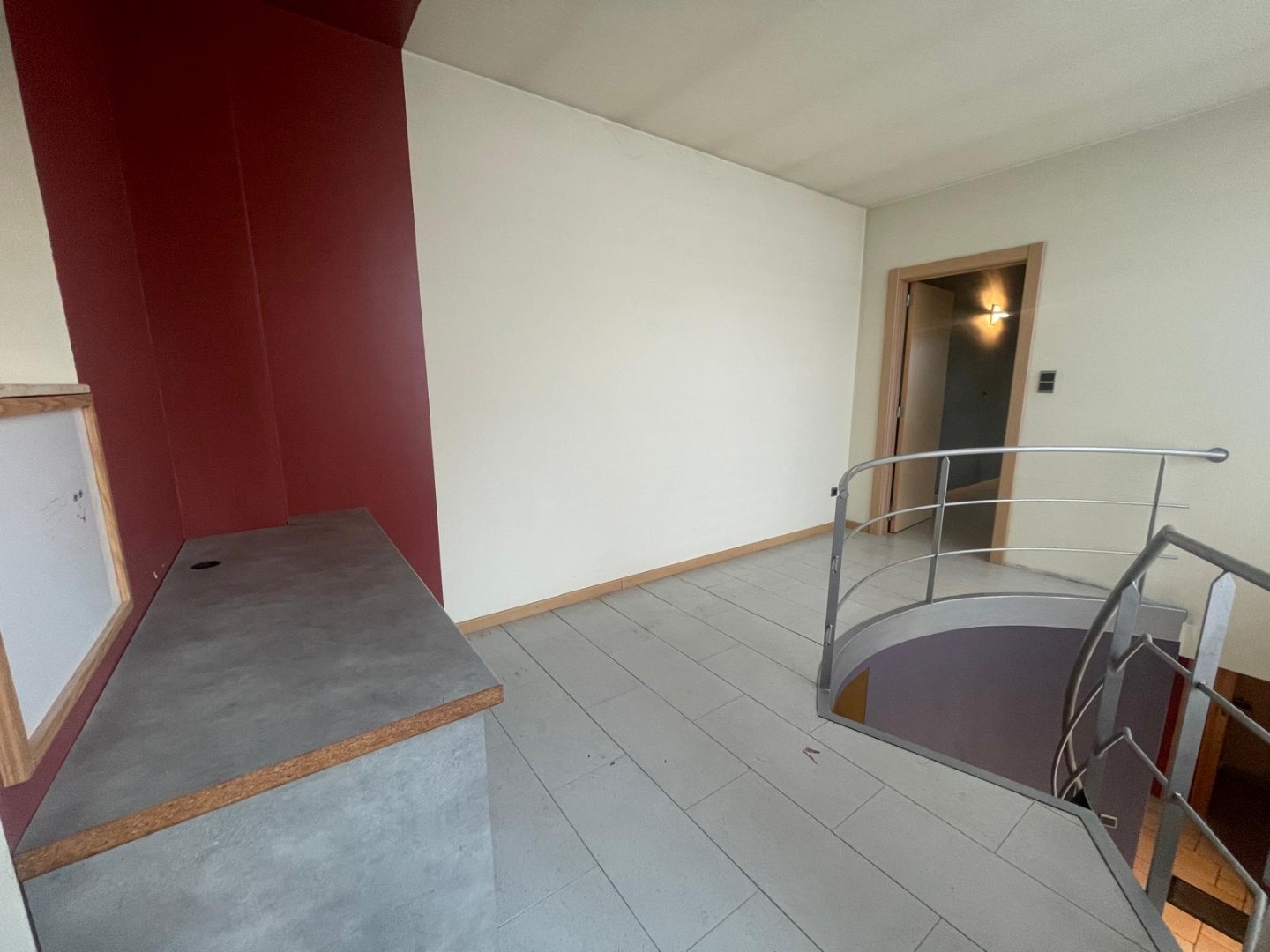 Gezellig woning met 3 slaapkamers en tuin met tuinberging gelegen te Geel! 