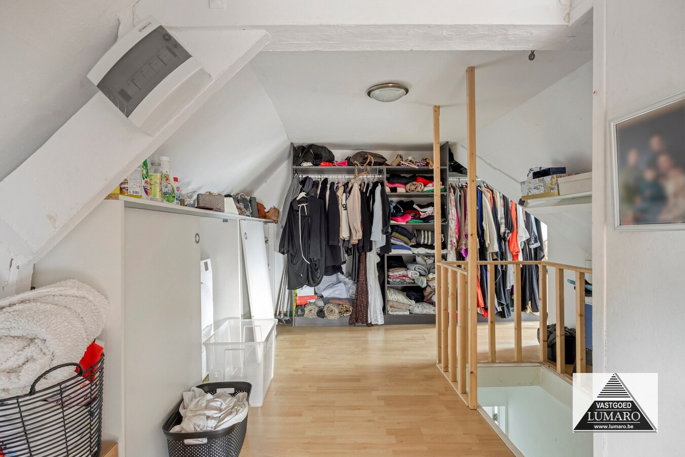 Half-open woning met karakter en grote leefruimtes 