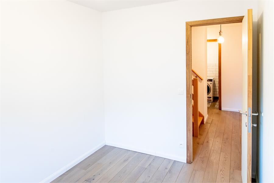 Volledig afgewerkt duplex-appartement met 3 slaapkamers 